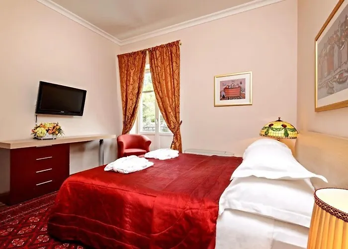 Fancy Modern With Deluxe Interior Vila Split